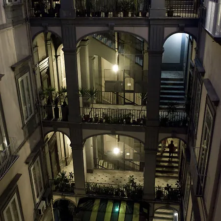 La Smorfia Pensionat Neapel