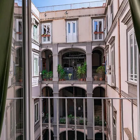 Guest house La Smorfia 2*