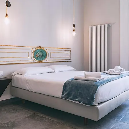 ゲストハウス La Smorfia ナポリ